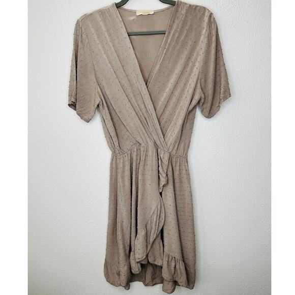 Alice Rinaldi Taupe Tonal Polka Dot Short Sleeve Faux Wrap Ruffle Dress M - Picture 2 of 13